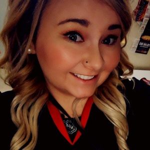 Meet your Posher, Alana